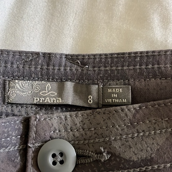 Prana purpleish camo print shorts EUC - Picture 2 of 2